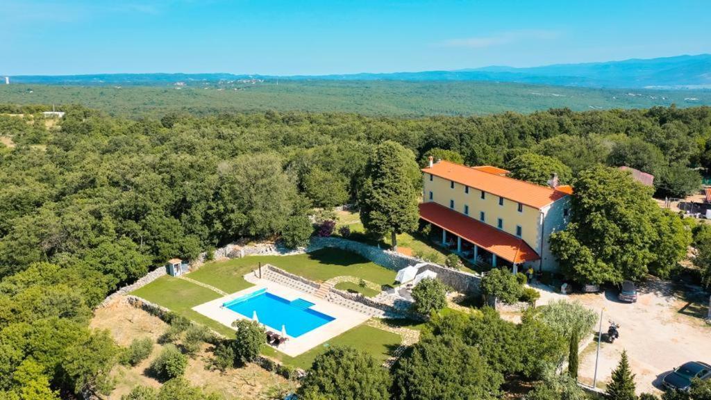 Villa Calussovo Ripenda Kras Exterior photo