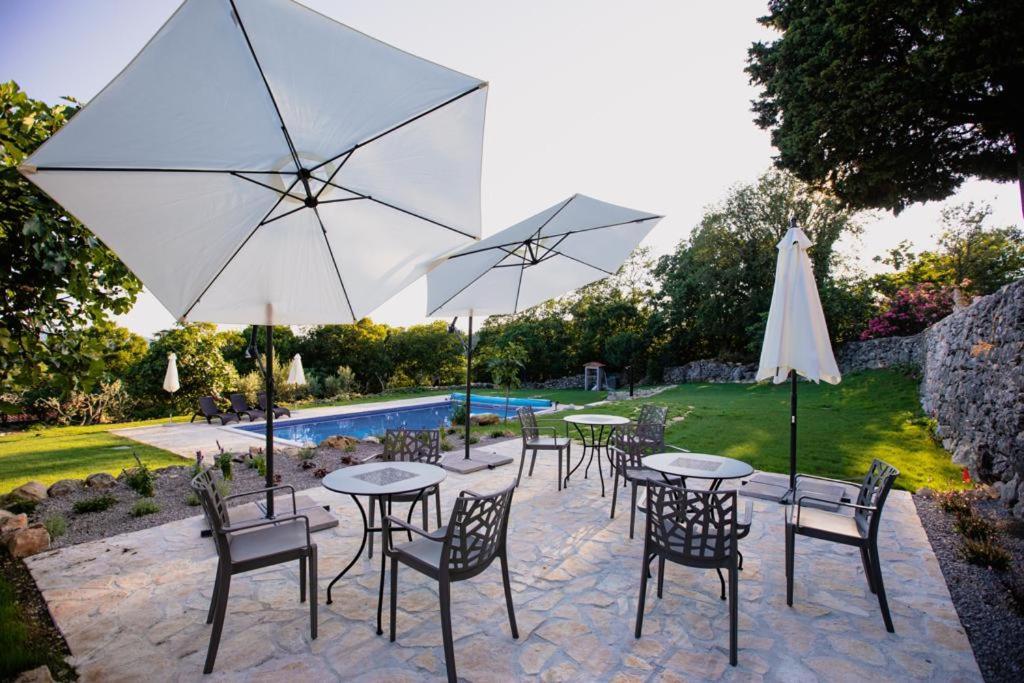 Villa Calussovo Ripenda Kras Exterior photo